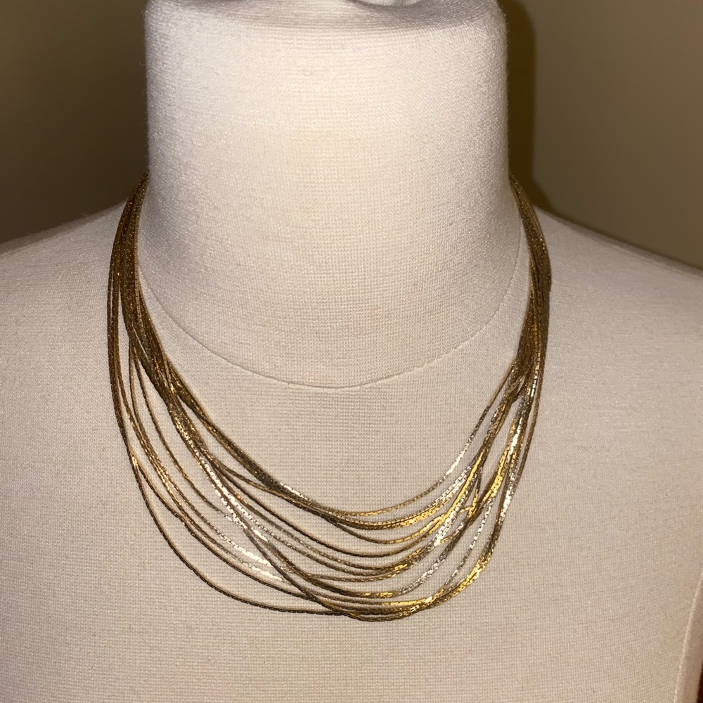 Multilayered gold necklace